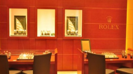  熱烈慶祝銀川巍雅斯名表眼鏡行勞力士專廳重裝開(kāi)業(yè)，全面升級(jí)